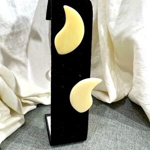Ivory Clip on Earrings, Weight for both 19.8 Grams. Elegant And Stylish.